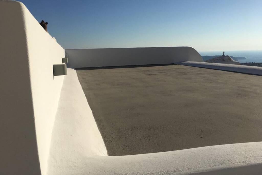 Villa Santorini Folia Cave House With Jacuzzi Pyrgos Kallistis Exterior foto